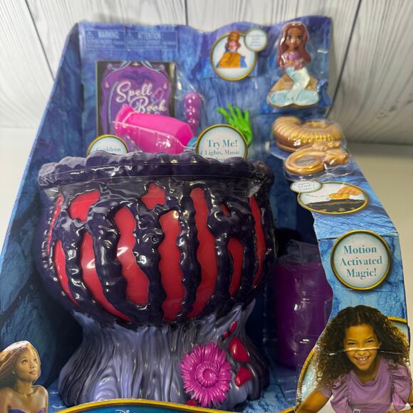 Disney’s The Little Mermaid Ursula's Mystical Cauldron New With Tag - Picture 3 of 6